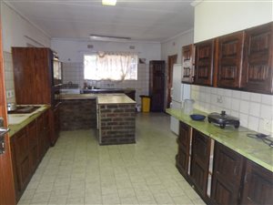 10 Bedroom House in Bedworth Park