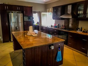 4 Bed House in Mt Edgecombe Estate 1 & 2