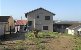 5 Bedroom House in Woodview