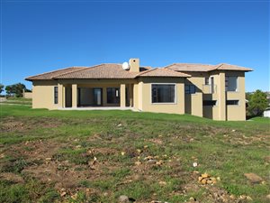 3 Bed House in The Hill Estate