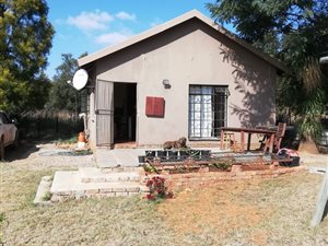 2 Bed House in Roodeplaat