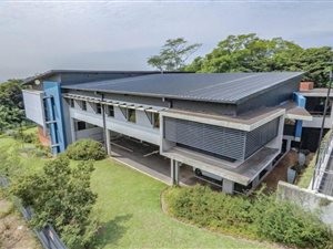 1120 m² Commercial space in Atholl Heights
