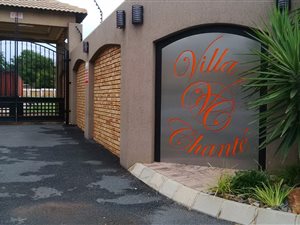 2 Bed Townhouse in Ravenswood