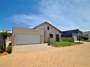 3 Bed House in Eye of Africa