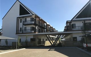 1 Bedroom Apartment in Paardevlei