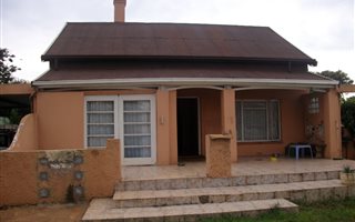 3 Bedroom House in Dersley