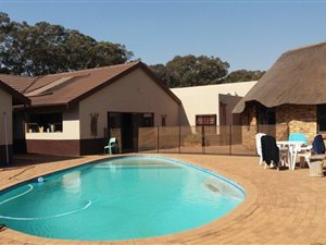 4 Bed House in Edelweiss