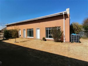 2 Bed House in Reddersburg
