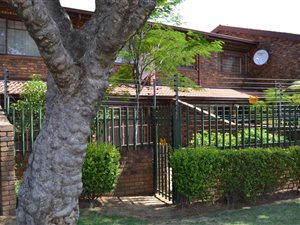3 Bed Townhouse in Bergbron