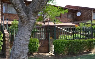 3 Bedroom Townhouse in Boskruin
