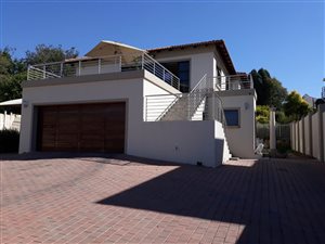 3 Bed House in Edenburg