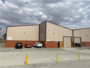 915 m² Industrial space in Dalpark