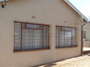 1.3 ha Farm in Randfontein