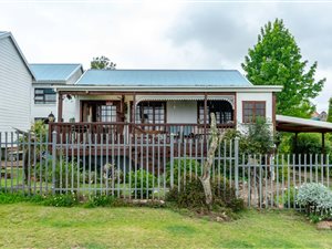 2 Bed House in Kaapschehoop