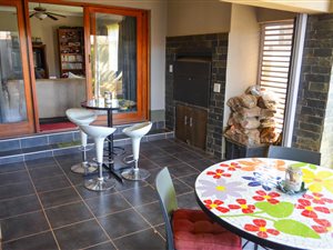 3 Bed House in Olympus AH
