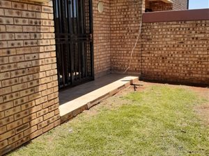 2 Bed Townhouse in Dalpark