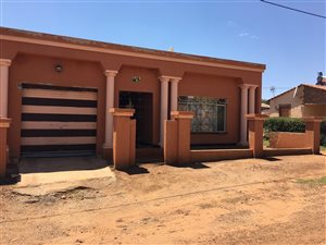 3 Bedroom House in Ikageng