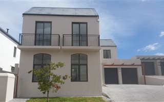 3 Bedroom House in Jamestown