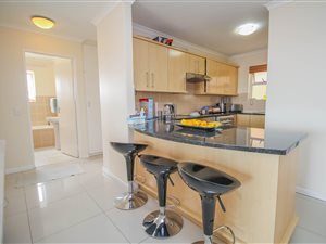 2 Bed Apartment in Century City