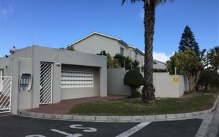 1 Bedroom Apartment in Milnerton Ridge