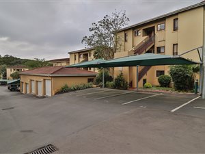2 Bed Apartment in Sheffield Beach