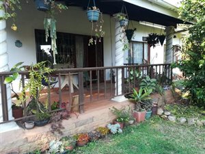 2 Bed House in Trafalgar