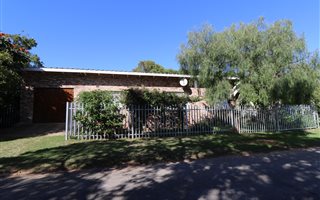 3 Bedroom House in Boesmansriviermond