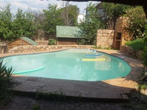 5 Bed House in Wilro Park