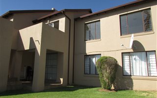 3 Bedroom Apartment in Elandspark