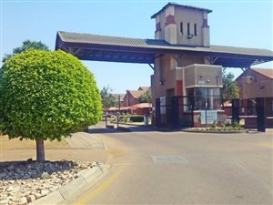 2 Bed Flat in Pretoria North