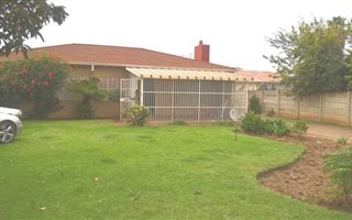 3 Bedroom House in Wychwood