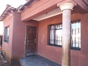 3 Bed House in Sebokeng Zone 13