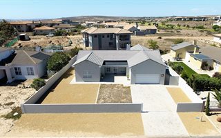 3 Bedroom House in Country Club