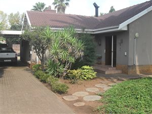 3 Bed House in Risiville