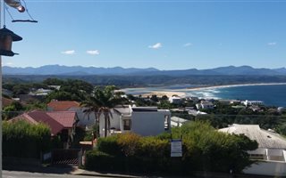 2 Bedroom Apartment in Plettenberg Bay