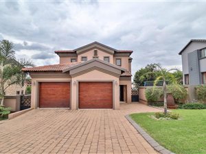 3 Bed House in Boardwalk