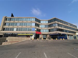 4860 m² Office Space in Northcliff