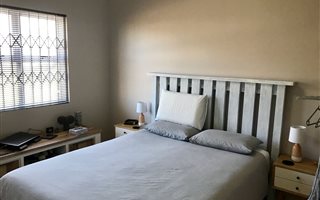 1 Bedroom Flat in Muizenberg