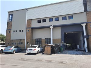 558 m² Commercial space in Red Hill