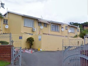 3 Bed Apartment in Chatsworth Central