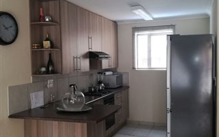 3 Bedroom Townhouse in Cruywagenpark