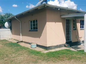 2 Bed House in Kroonstad