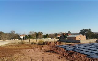 850 m² Land available in Eldo View