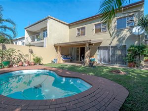 3 Bed House in Sunningdale