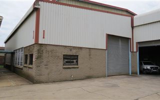 296 m² Industrial space in Alrode
