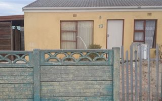 3 Bedroom House in Forest Village