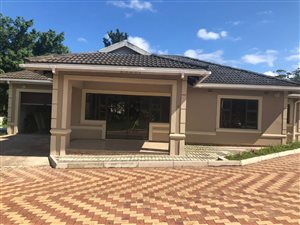 3 Bedroom Townhouse in Yellowwood Park
