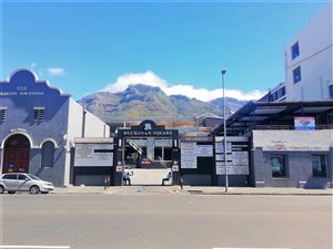 139 m² Commercial space in Woodstock