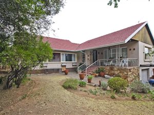 4 Bed House in Bordeaux