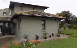 3 Bedroom Townhouse in Hartenbos Landgoed